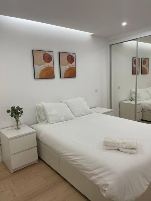 Lovely 2 Bedroom Apartment In South Lisbon Barreiro  Luaran gambar